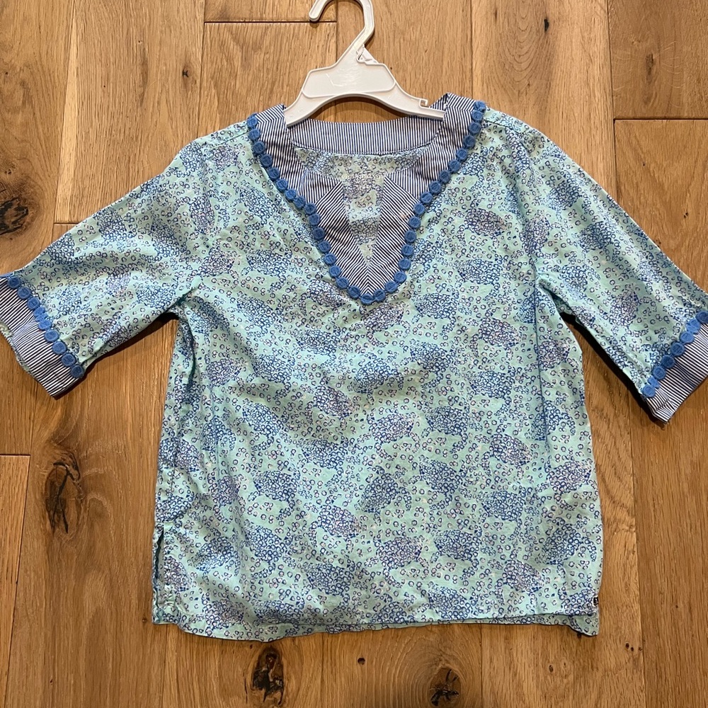 Vineyard Vines Top 4T